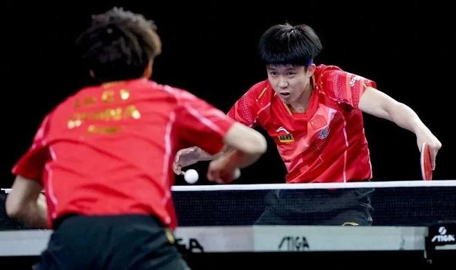 通过一系列 通过一系列