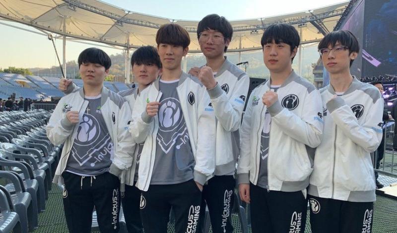 尤文接连遭 尤文接连遭