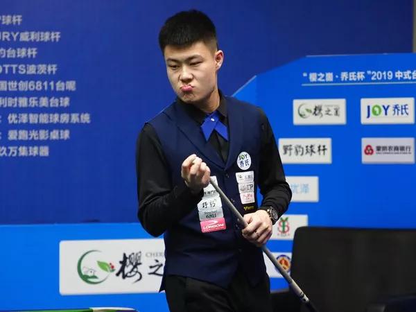 球的表现上 球的表现上