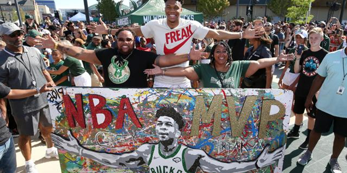 成二人合围 成二人合围